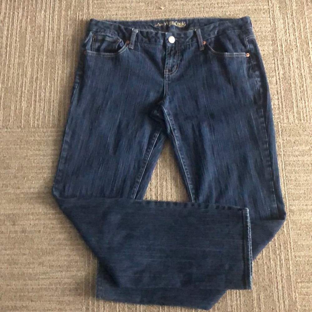 American Eagle Dark Wash Blue Jeans size 14